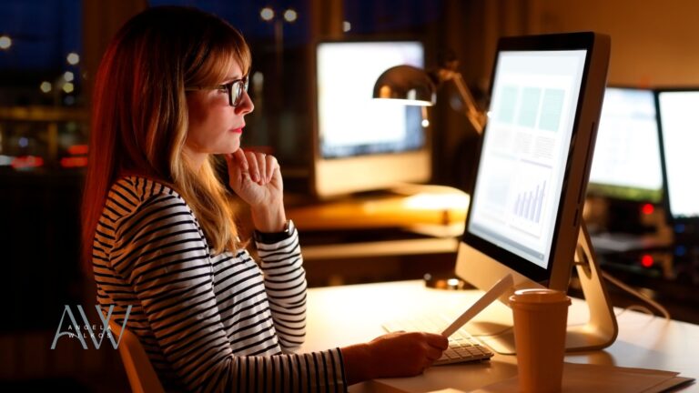 Read more about the article How High-Achieving Women Can Break the Cycle of People Pleasing